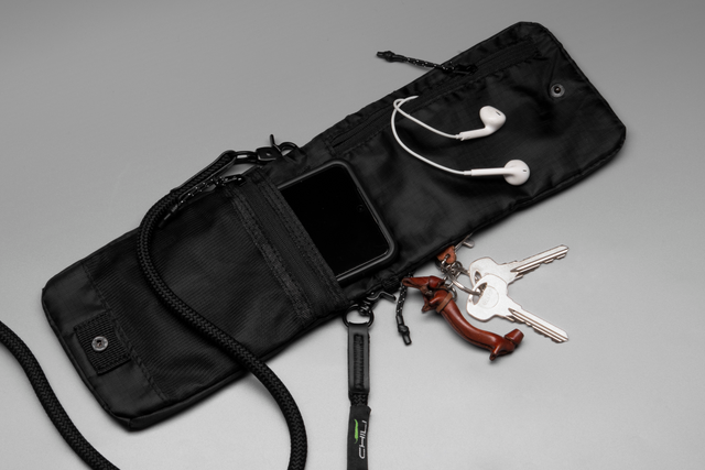 隨身手機袋 - 配10mm可拆卸手機背帶